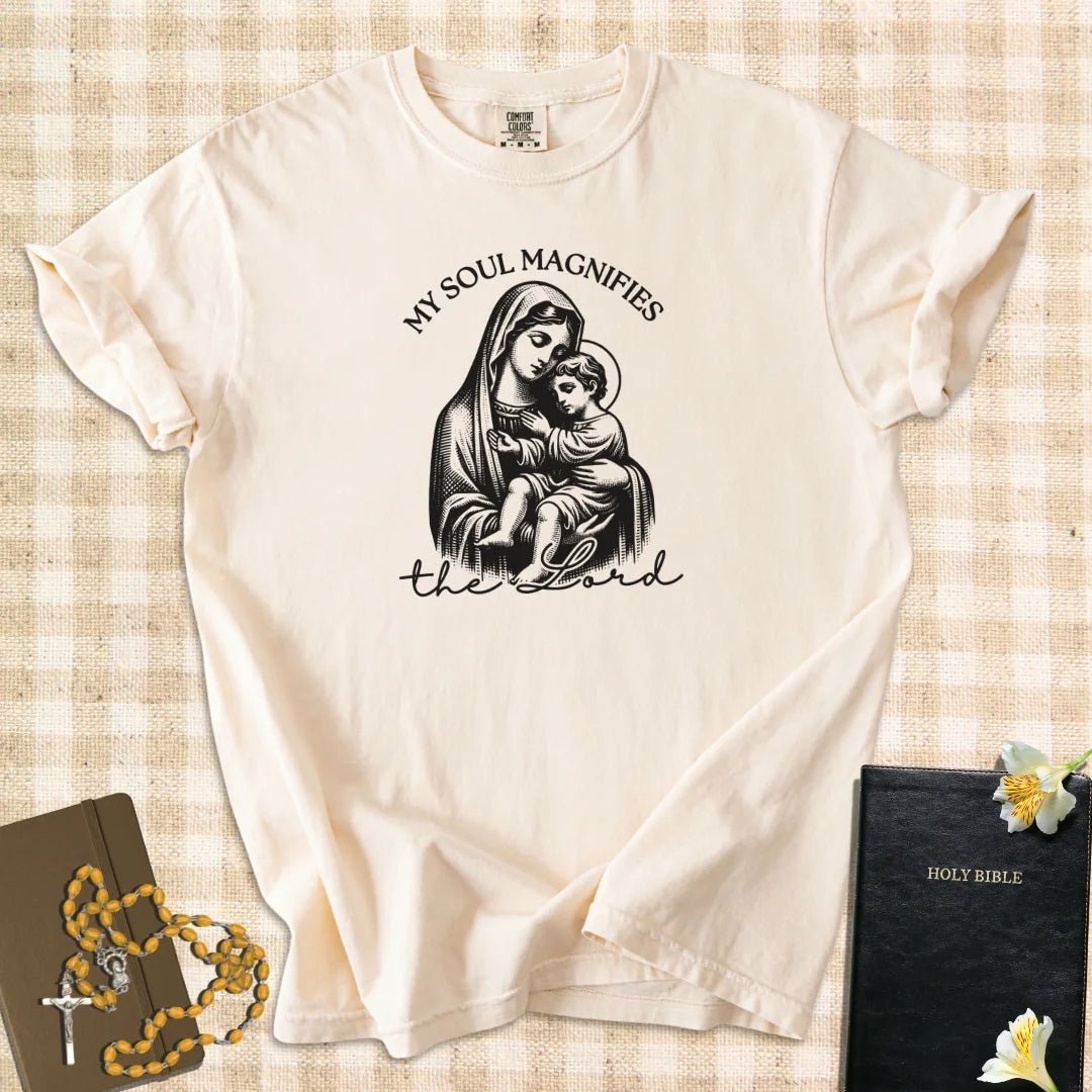 "My Soul Magnifies the Lord" – Marian T-Shirt